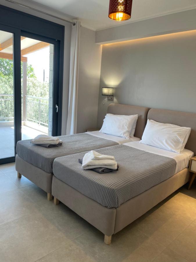 Iris Villas Complex Frínion 外观 照片