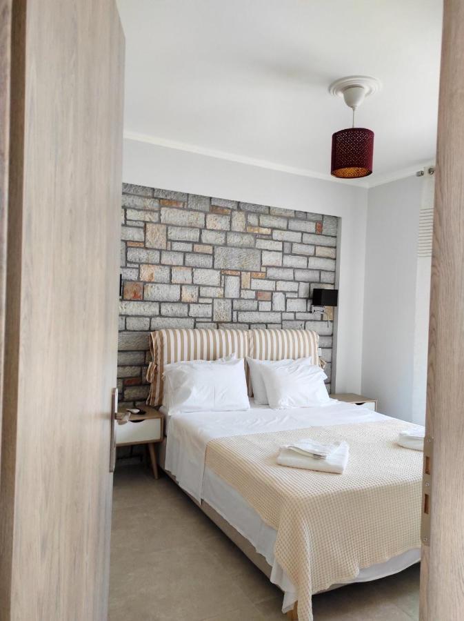 Iris Villas Complex Frínion 外观 照片